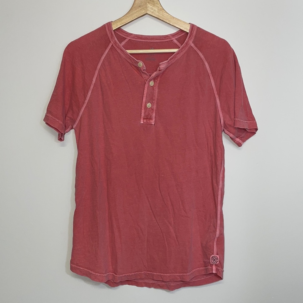 American Eagle Henley Short Sleeve Shirt